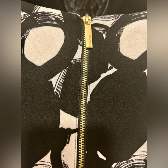 NWT Calvin Klein Women's Short Sleeve Floral Print Scuba Fit/Flare Dress size 14 - Picture 5 of 7